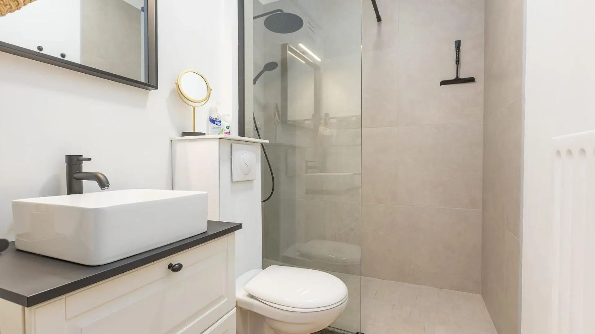 Charming One-Bedroom Apartment In The Center Of Ostend T115 Belgium