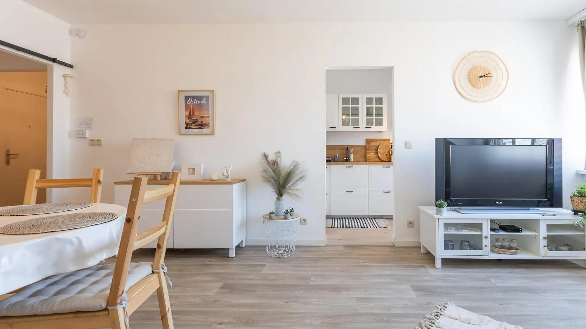Charming One-Bedroom Apartment In The Center Of Ostend T115